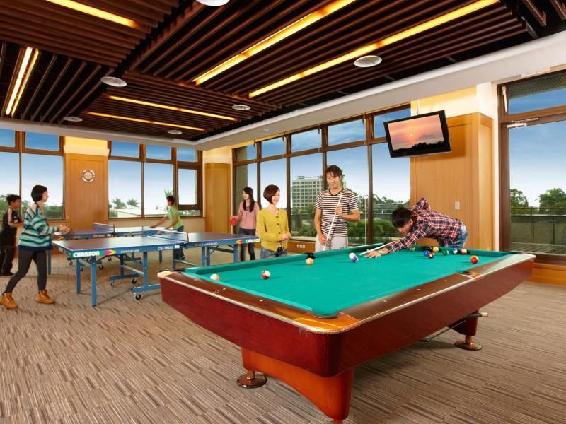 Evergreen Resort Hotel - Jiaosi Jiaoxi Εξωτερικό φωτογραφία The 10th floor of the library